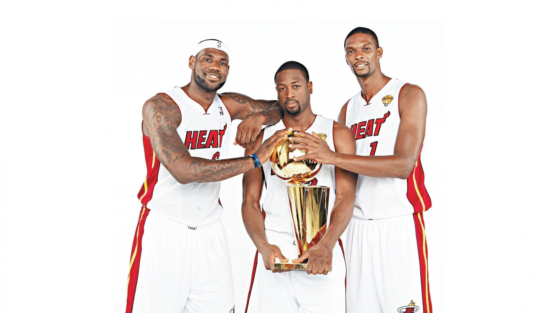 推动职业体育人才再教育机制的内容宣传设计，体育产业人才培养